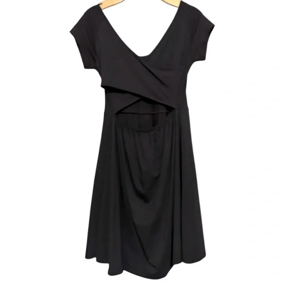 Pact NWOT Women’s Size M Black Cotton Helena Criss Cross Back Mini Dress - Picture 3 of 6